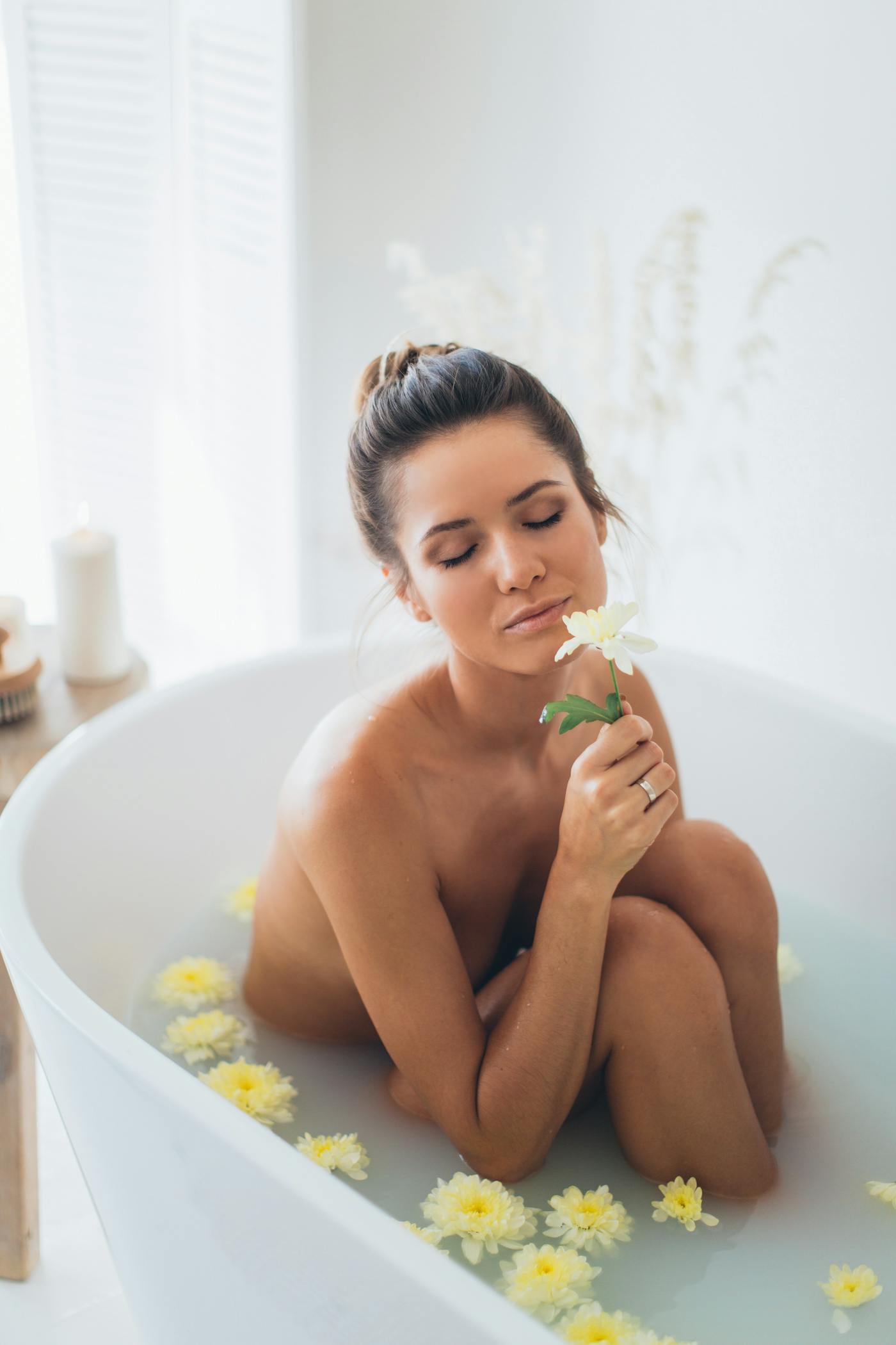MedSpa &mdash; calm, clinical aesthetic treatment room