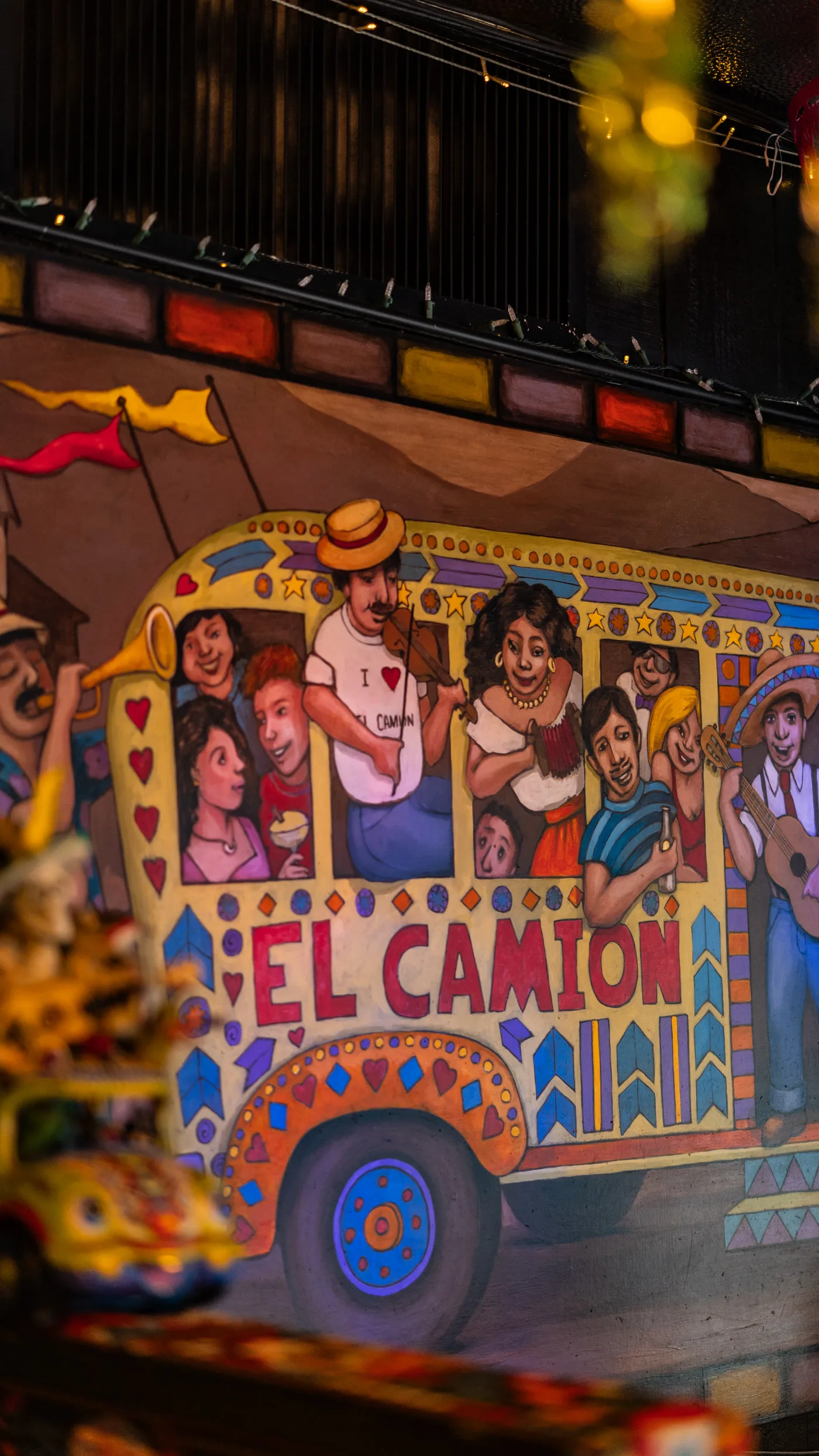El Camión Cantina